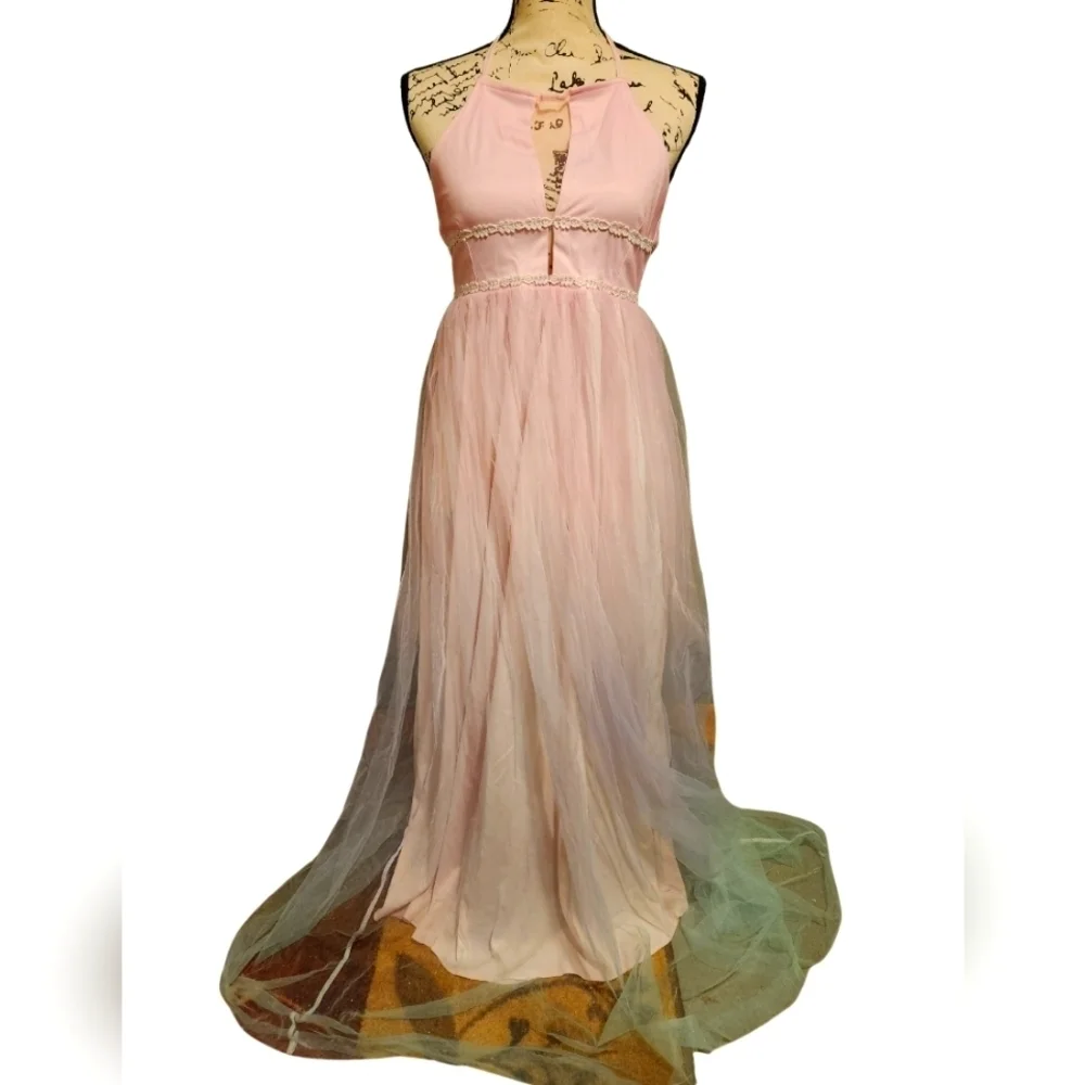 Ombré Maxi Dress - Picture 2 of 9